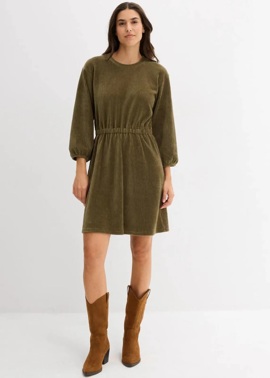 bonprix Bekleidung·Pullover & Strickjacken|Kleider^Kleid aus Jersey-Cord dunkeloliv
