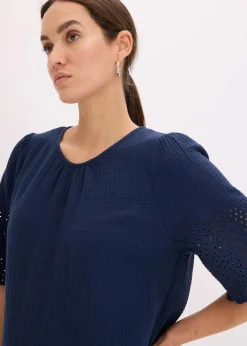 bonprix Kleider|Bekleidung·Pullover & Strickjacken^Kleid aus Musselin mit Lochstickerei dunkelblau