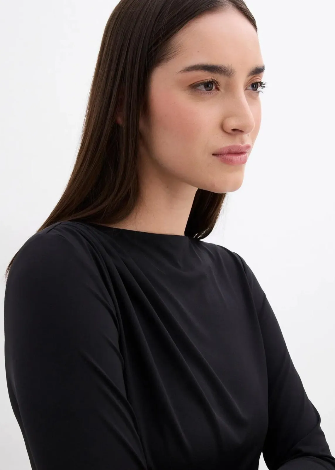 bonprix Bekleidung·Pullover & Strickjacken|Kleider^Kleid mit U-Bootausschnitt schwarz