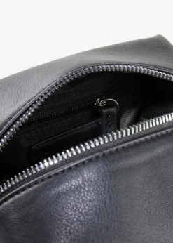 bonprix Taschen^kleine Umhängetasche schwarz