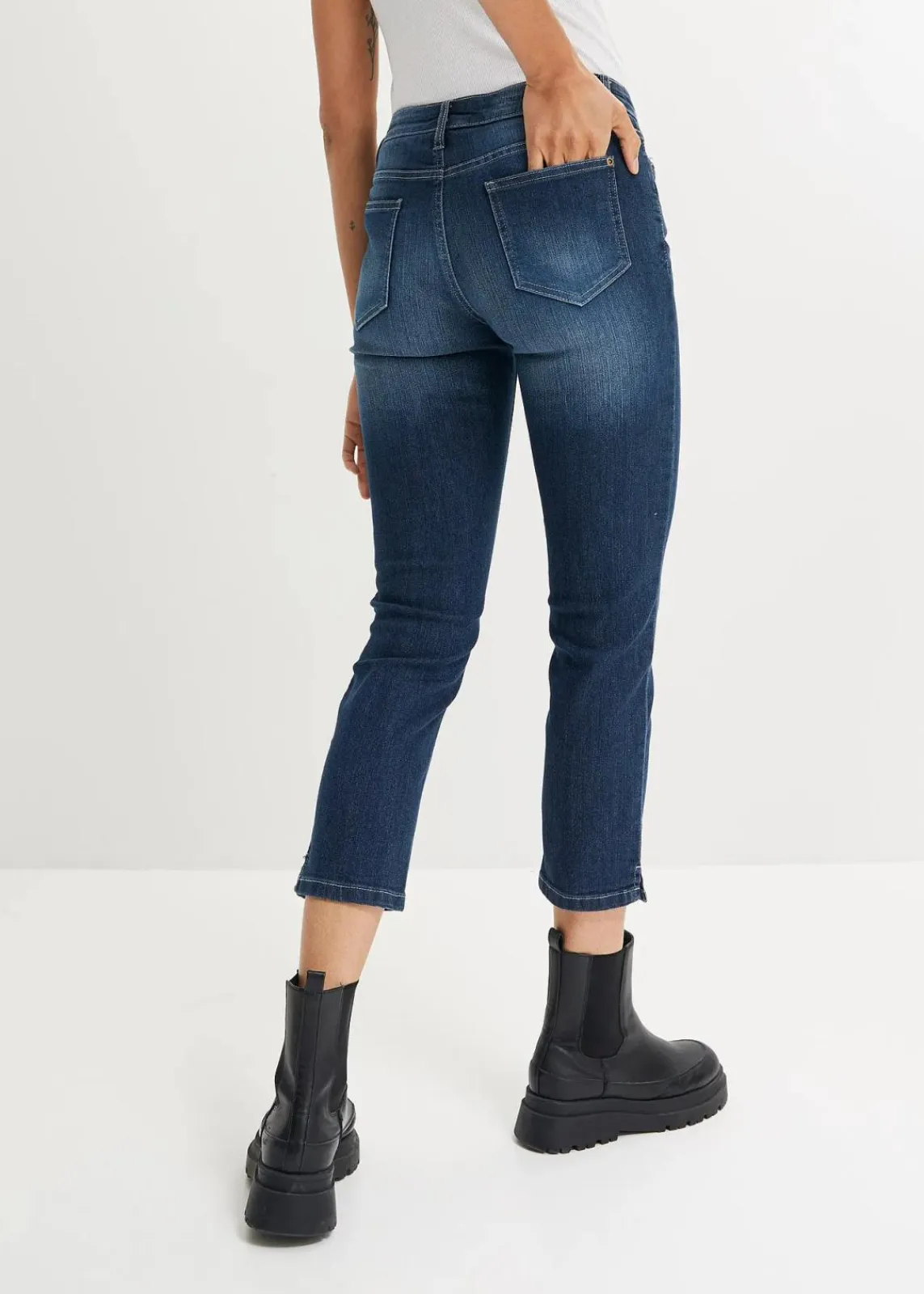bonprix Jeans|Bekleidung·Shirts & Tops^Komfort-Stretch-7/8-Jeans mit Schlitz dunkelblau used