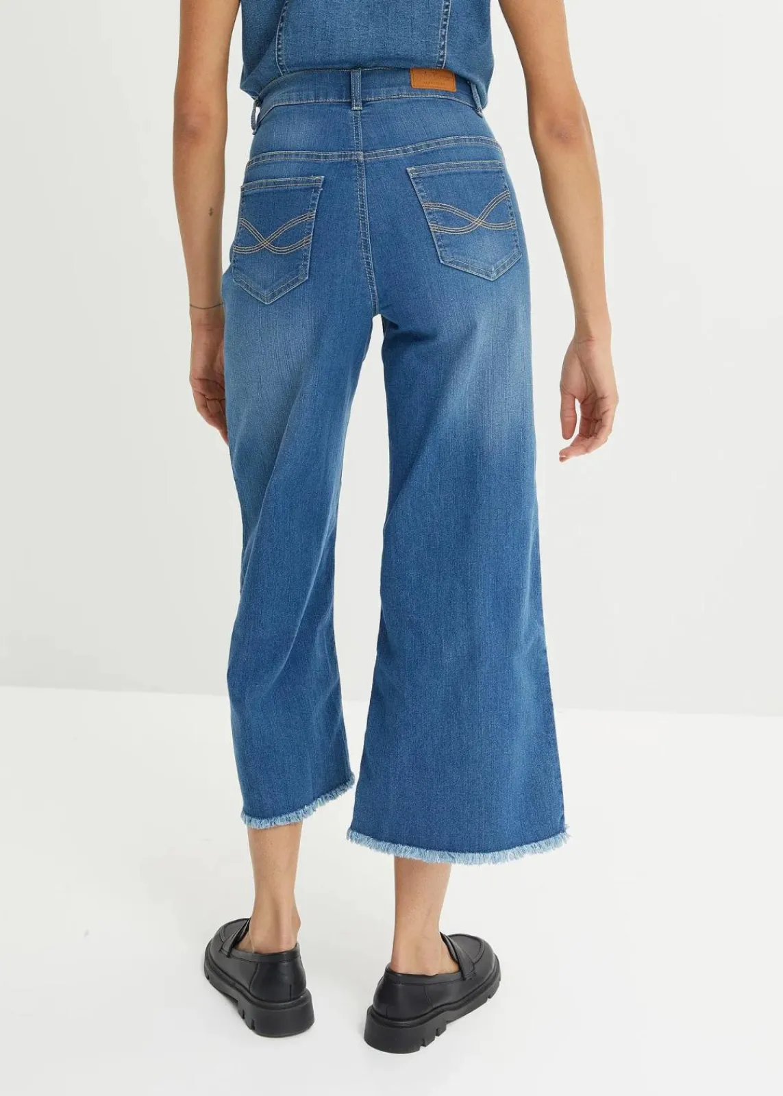 bonprix Bekleidung·Shirts & Tops|Jeans^7/8-Komfort-Stretch-Jeans, Wide Fit blau denim used