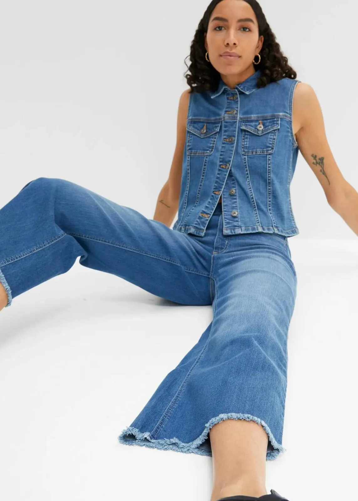 bonprix Bekleidung·Shirts & Tops|Jeans^7/8-Komfort-Stretch-Jeans, Wide Fit blau denim used