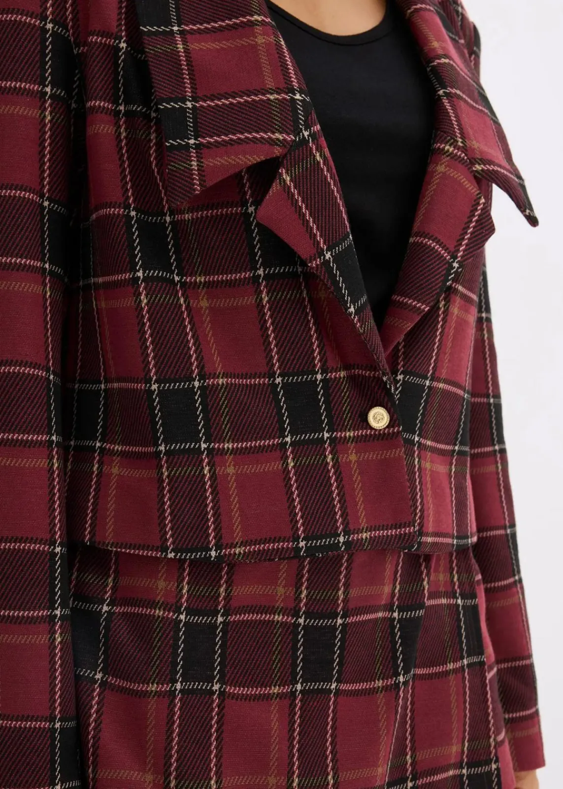 bonprix Blazer|Bekleidung·Basics^Kurzblazer mit Schmuck-Knopf rot kariert