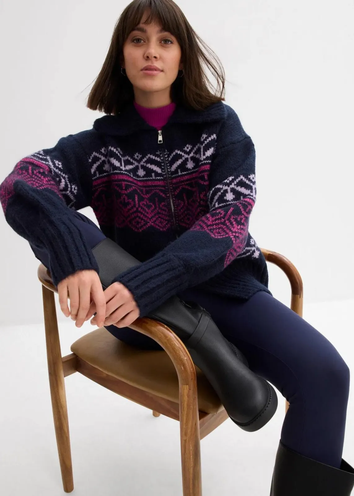 bonprix Pullover & Strickjacken|Bekleidung·Jeans^Kurze Norweger-Strickjacke dunkelblau bedruckt