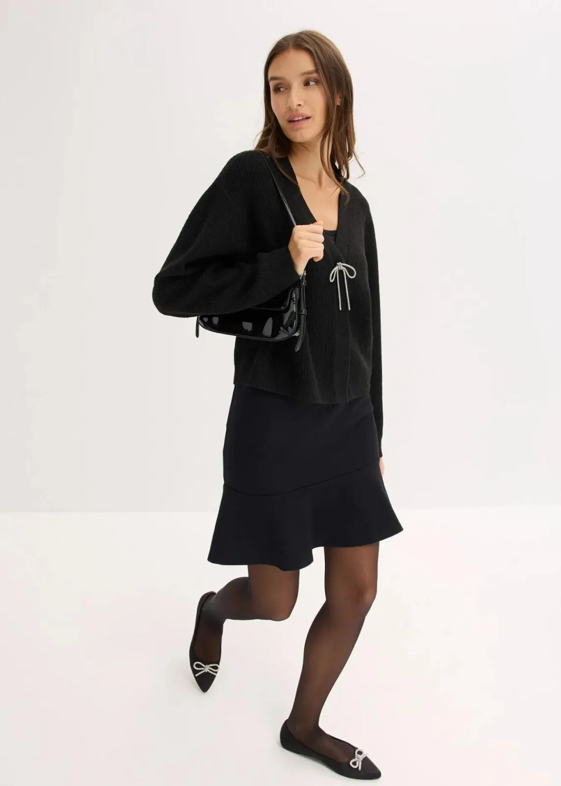 bonprix Bekleidung·Umstandsmode|Strickmode^Kurze Strickjacke schwarz