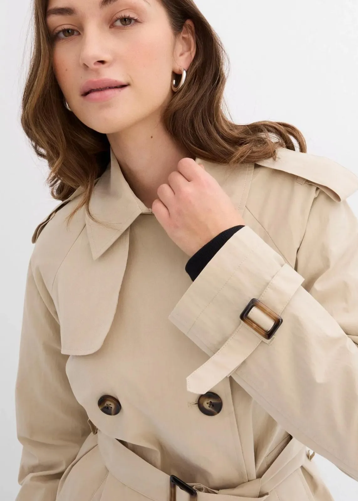 bonprix Bekleidung·Hosen|Jacken & Mäntel^Kurze Trenchjacke rauchkhaki