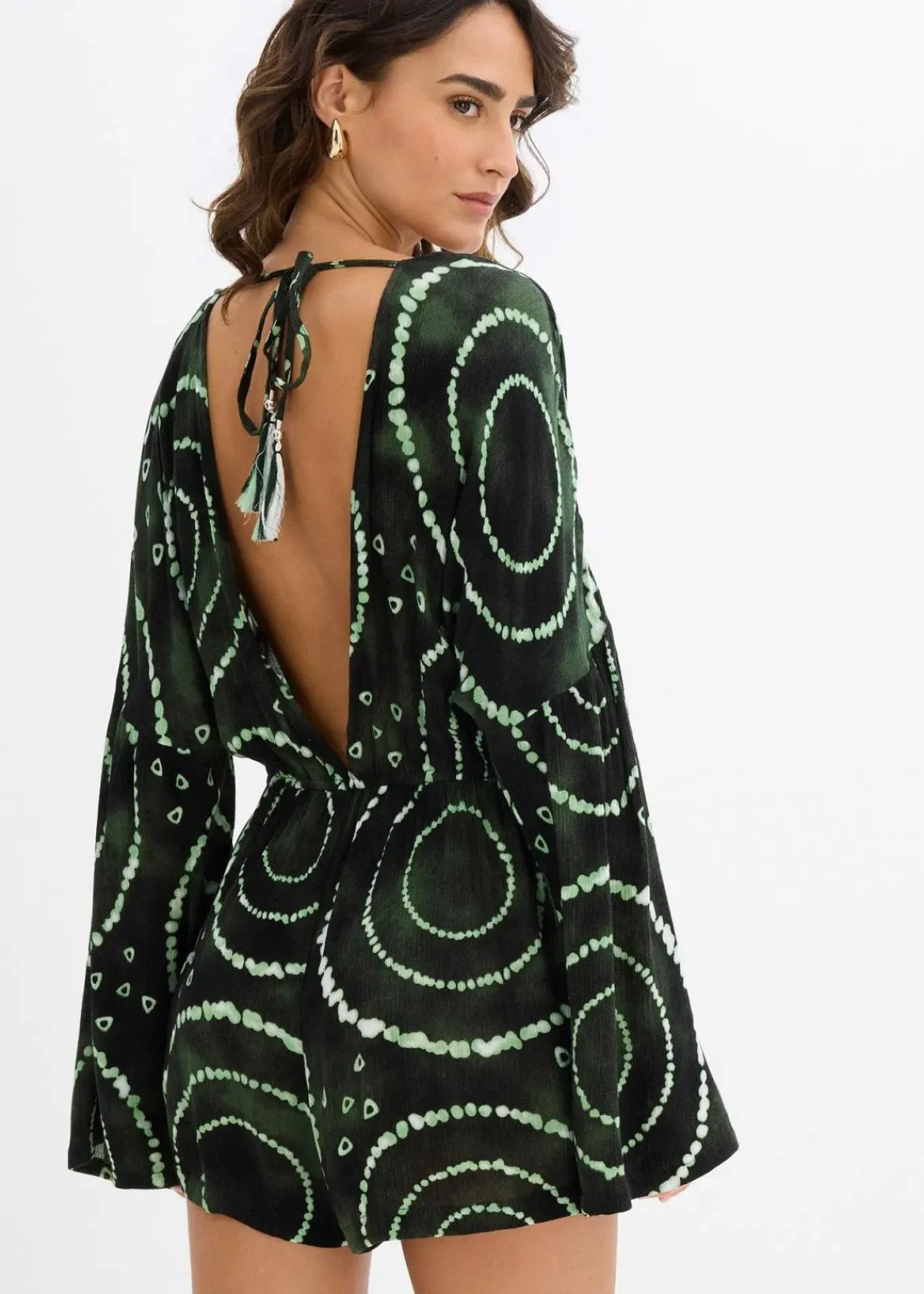 bonprix Bekleidung·Homewear|Jumpsuits^Kurzer Jumpsuit aus fließender Viskose petrol/weiß bedruckt