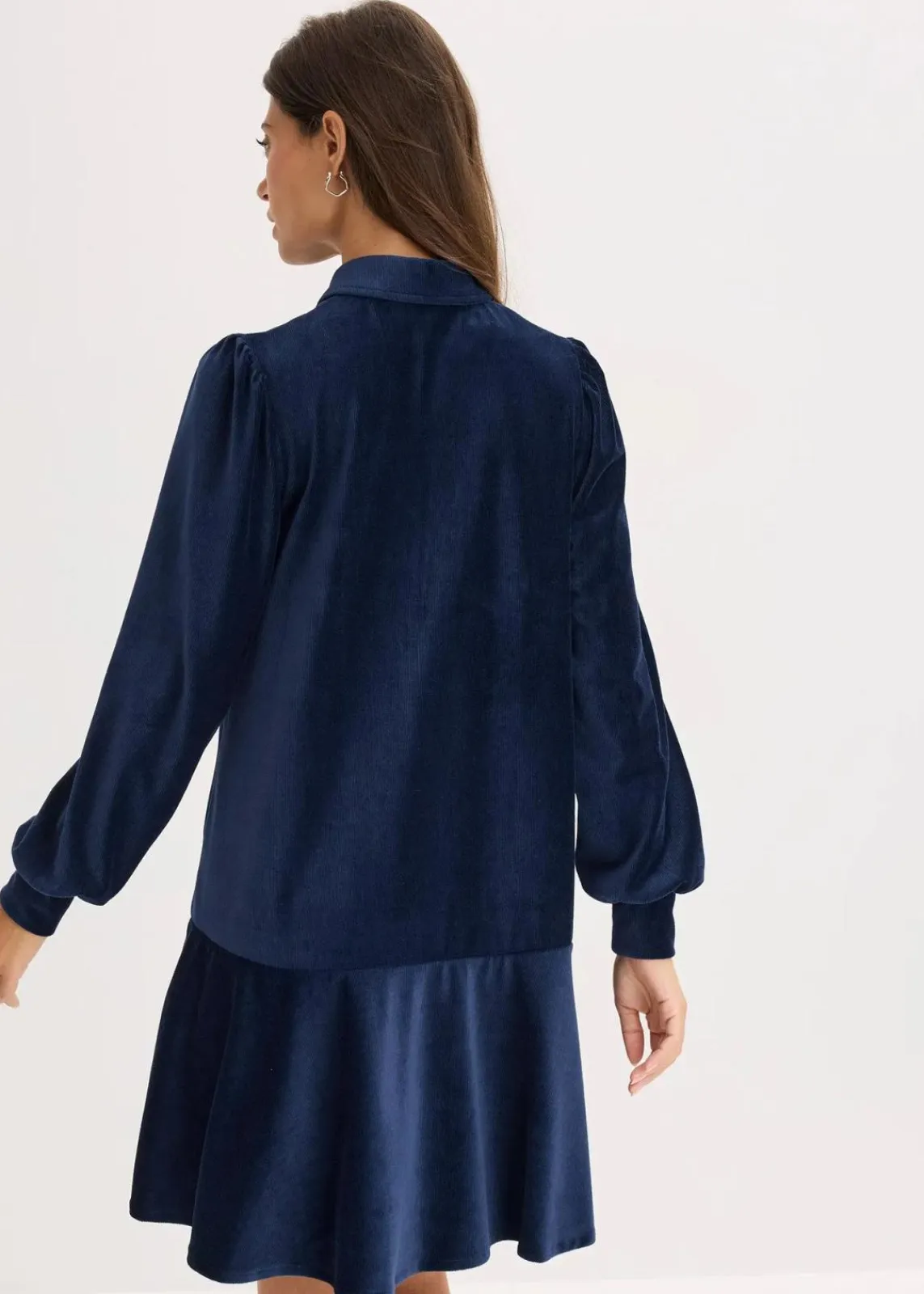 bonprix Kleider^Kurzes Cord-Kleid dunkelblau