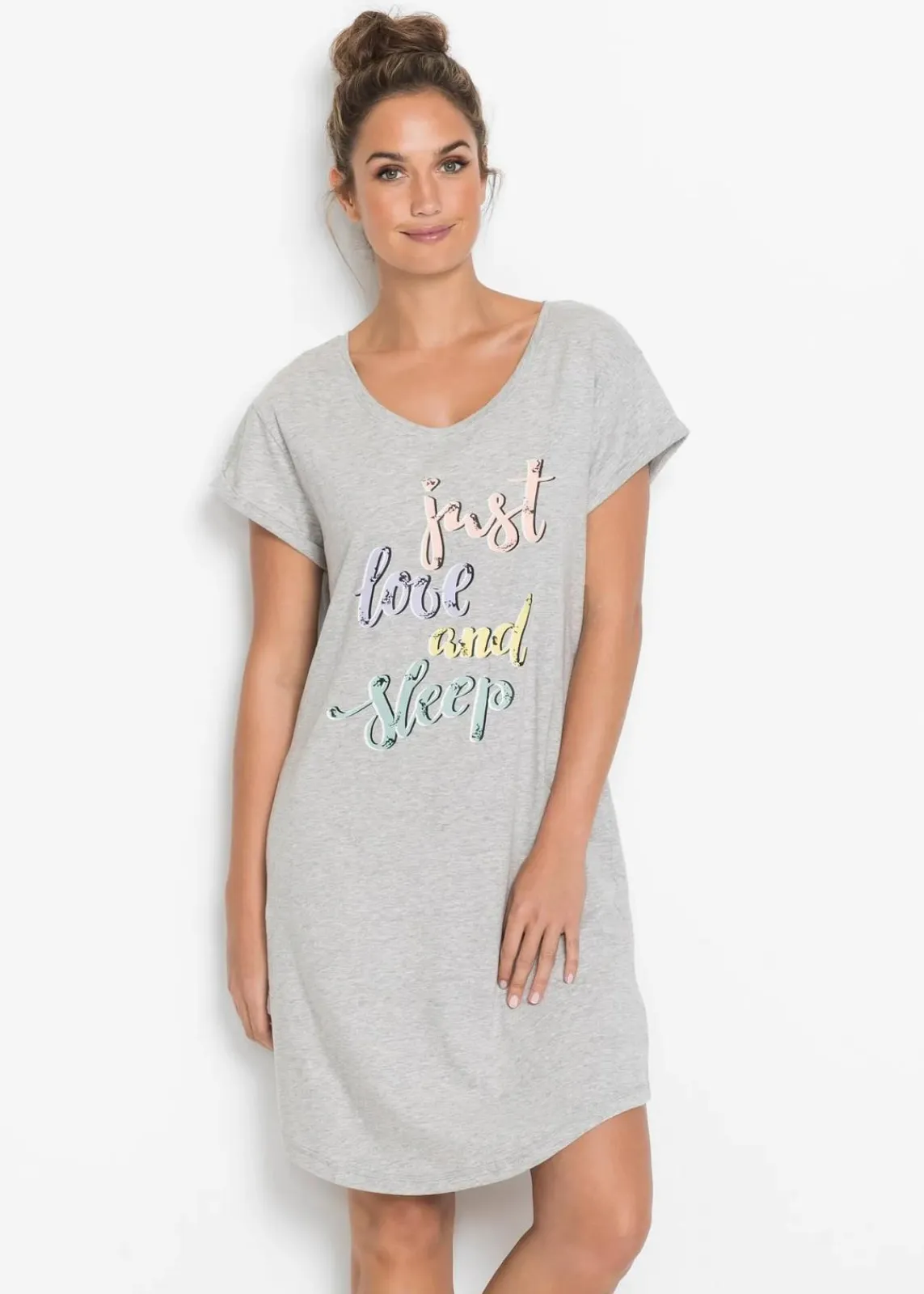 bonprix Wäsche·Nachtwäsche|Nachtwäsche^Kurzes Nachthemd hellgrau meliert bedruckt