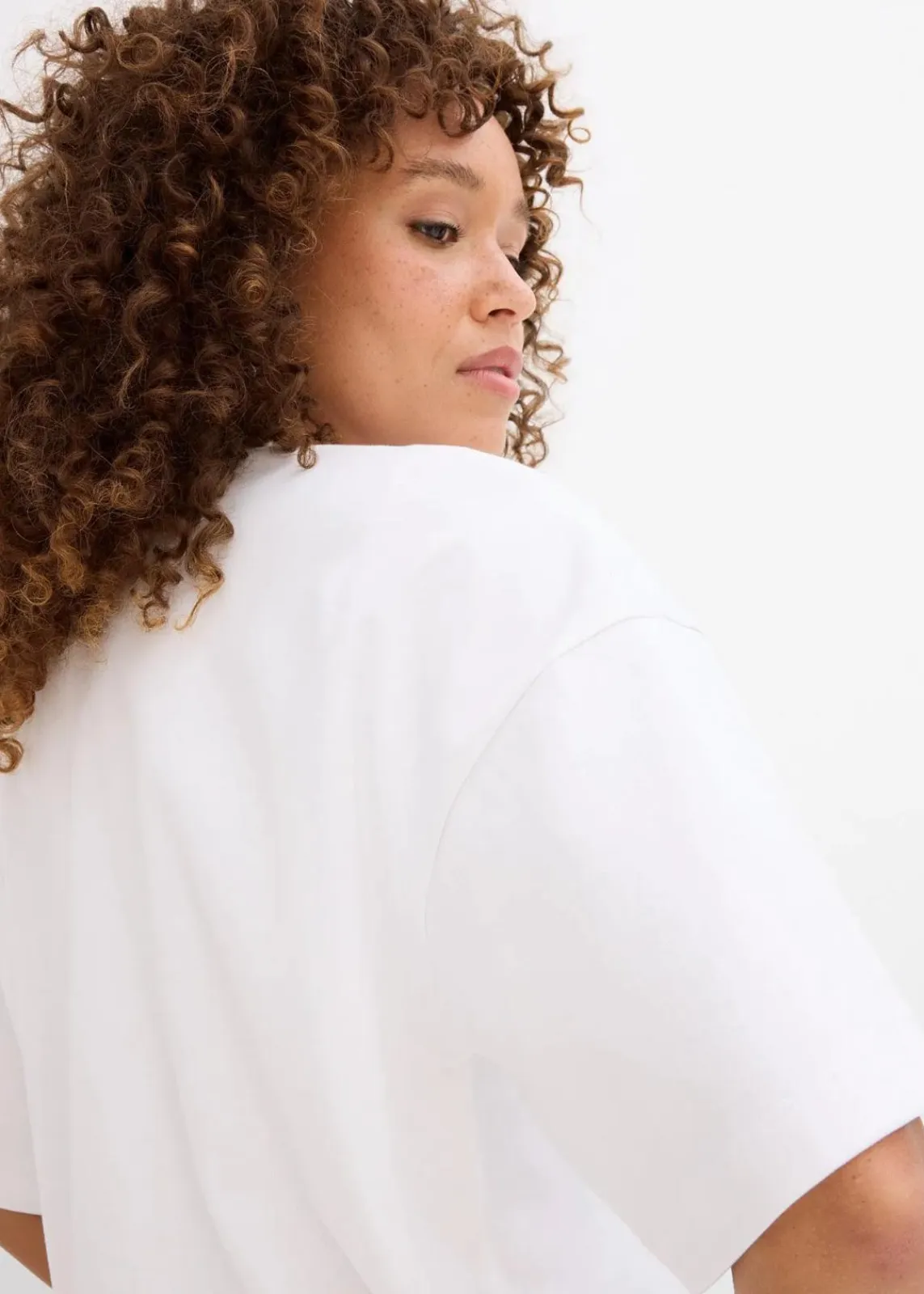 bonprix Shirts & Tops|Basics^Kurzes Oversize-Shirt aus reiner schwerer Bio-Baumwolle weiß