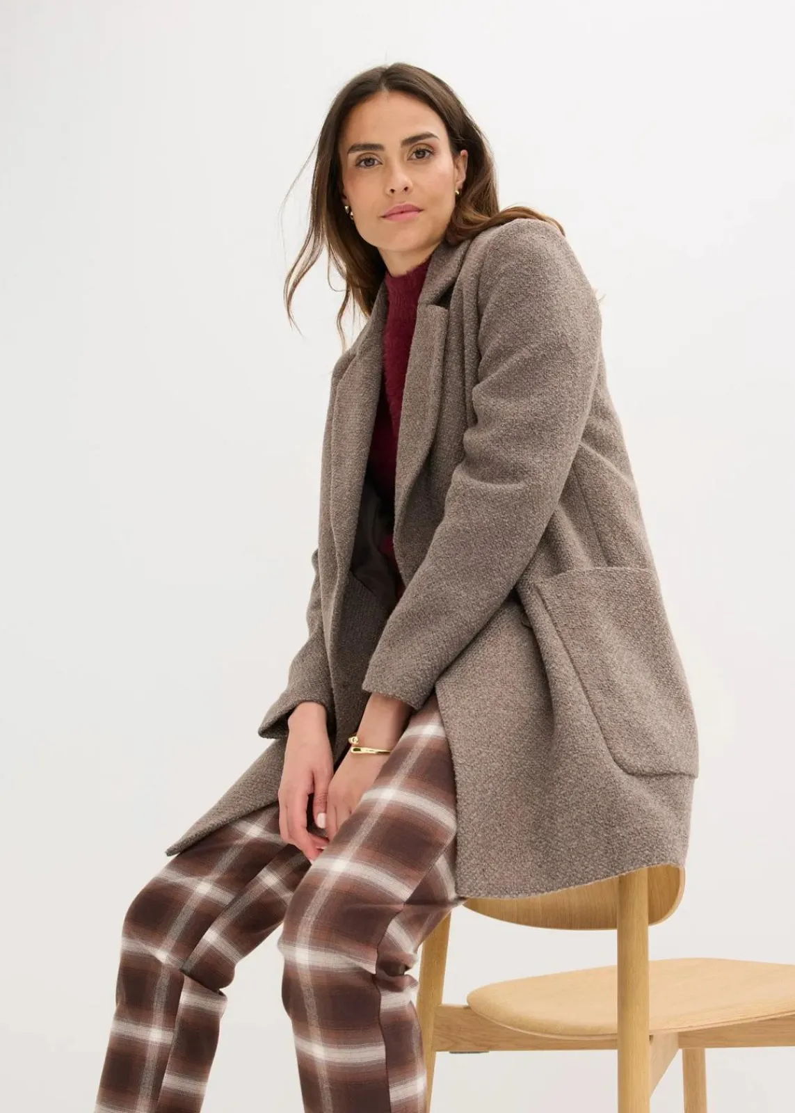bonprix Jacken & Mäntel|Bekleidung·Hosen^Kurzmantel in Wolloptik taupe/braun meliert