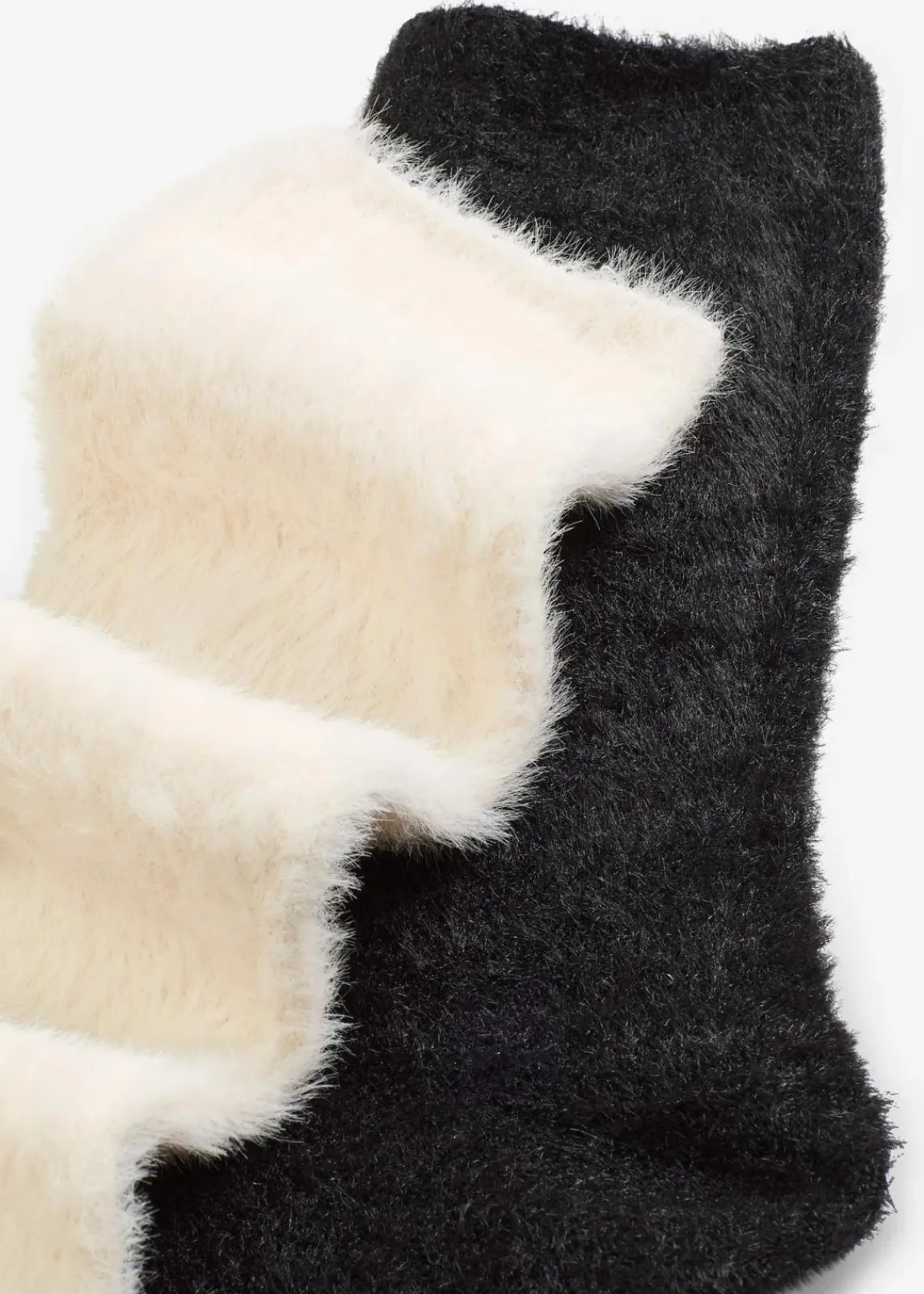 bonprix Homewear|Socken & Strumpfhosen^Kuschelsocken (4er Pack) schwarz +perlweiß
