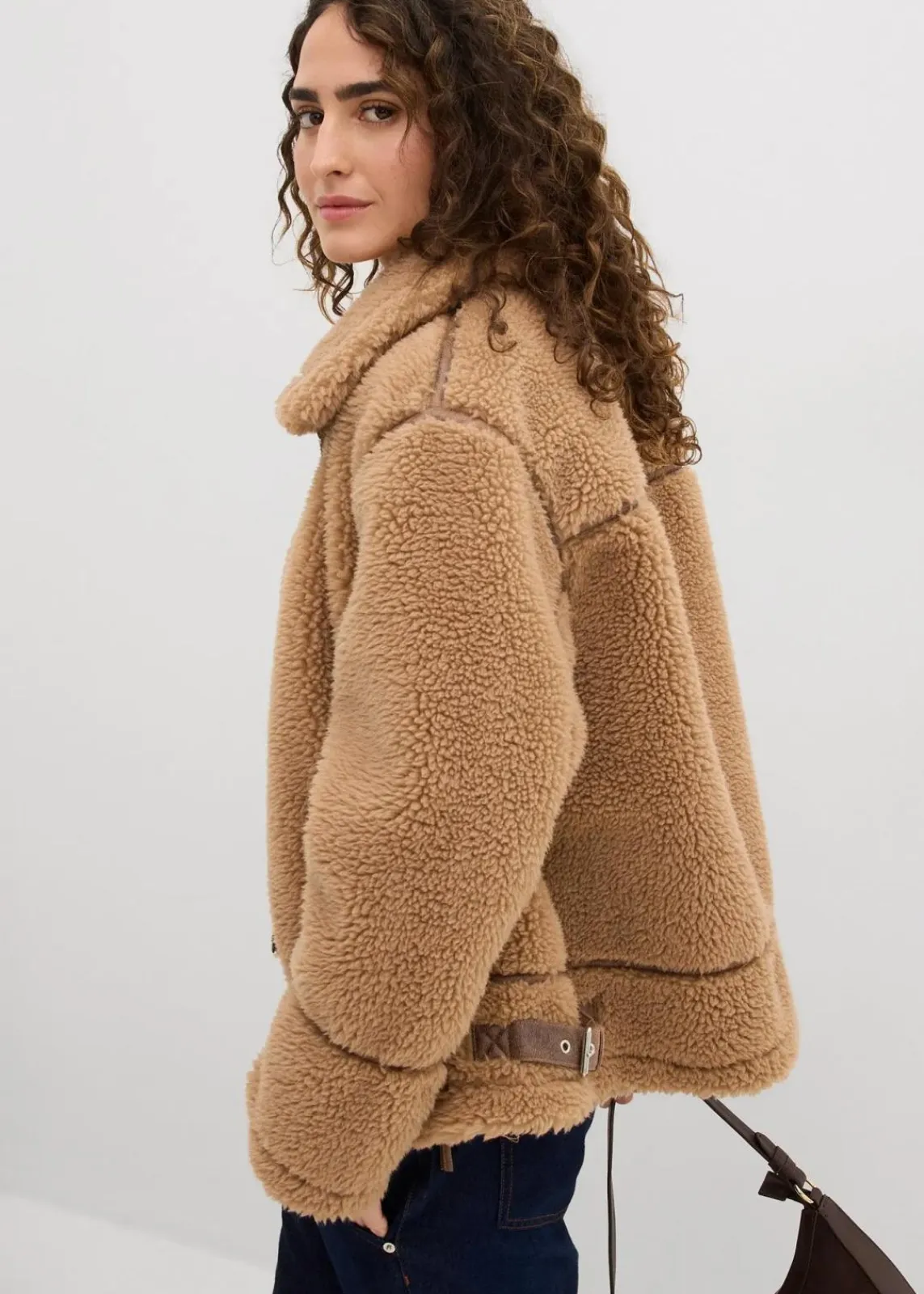 bonprix Jacken & Mäntel|Nachhaltigere Materialien^Lammfellimitat-Jacke camel