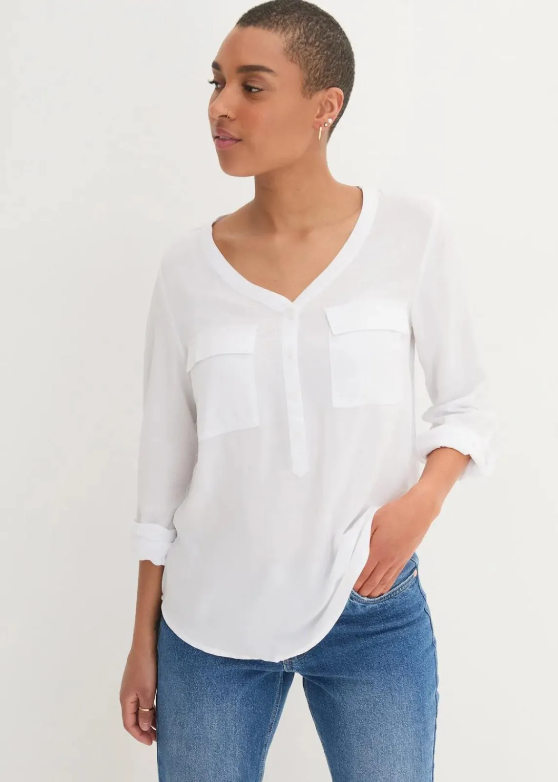 bonprix Nachhaltigere Materialien|Blusen & Tuniken^Langarm Bluse mit V-Ausschnitt aus fließender Viskose weiß