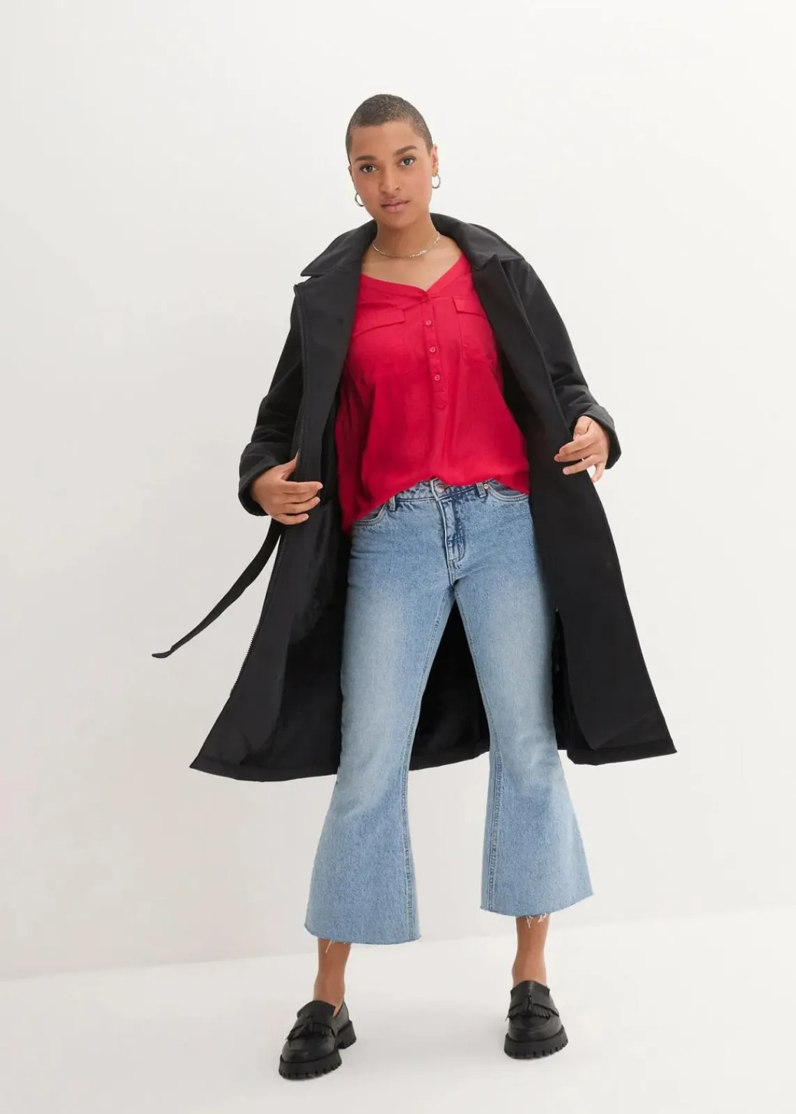 bonprix Nachhaltigere Materialien|Blusen & Tuniken^Langarm Bluse mit V-Ausschnitt aus fließender Viskose granatrot