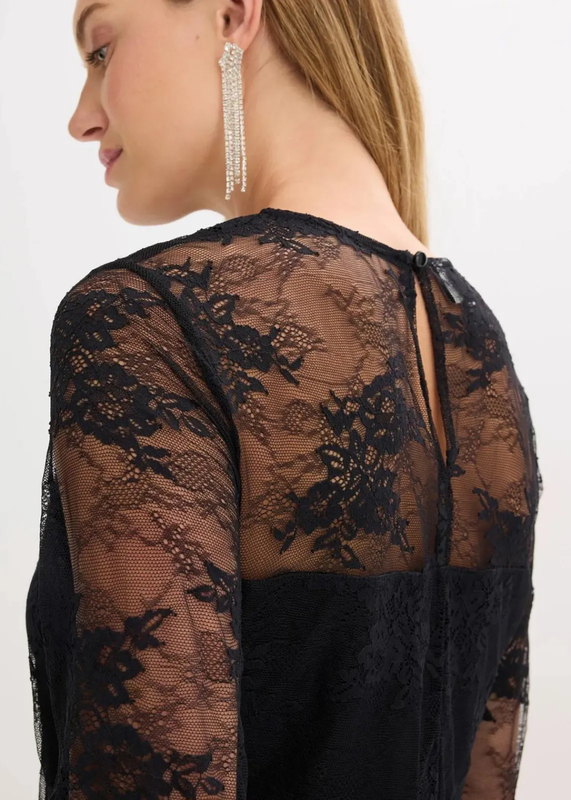 bonprix Shirts & Tops^Langarmshirt aus feiner Spitze schwarz