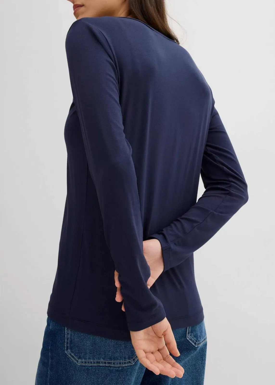 bonprix Shirts & Tops|Nachhaltigere Materialien^Langarmshirt aus softem Viskose Mix dunkelblau