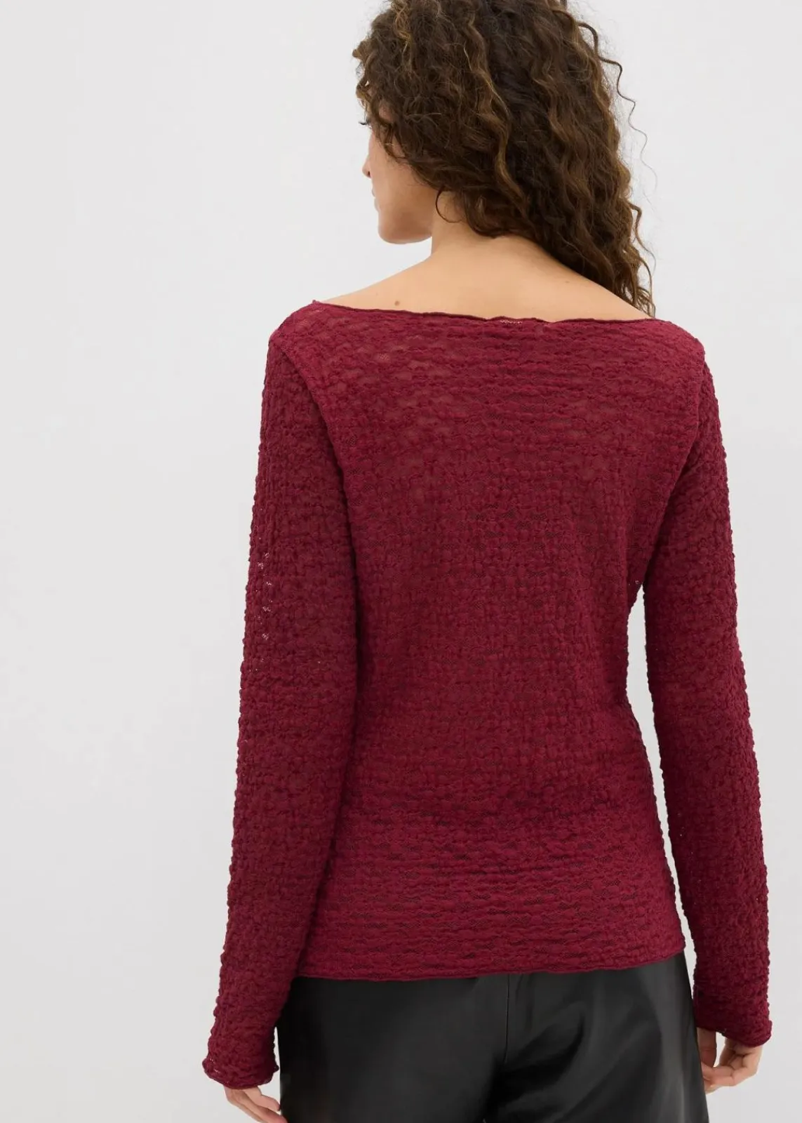 bonprix Shirts & Tops^Langarmshirt aus Spitze dunkelbeere