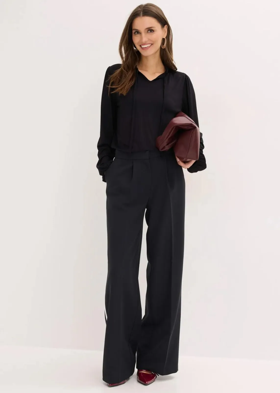 bonprix Nachhaltigere Materialien|Shirts & Tops^Langarmshirt aus Viskose-Mix schwarz