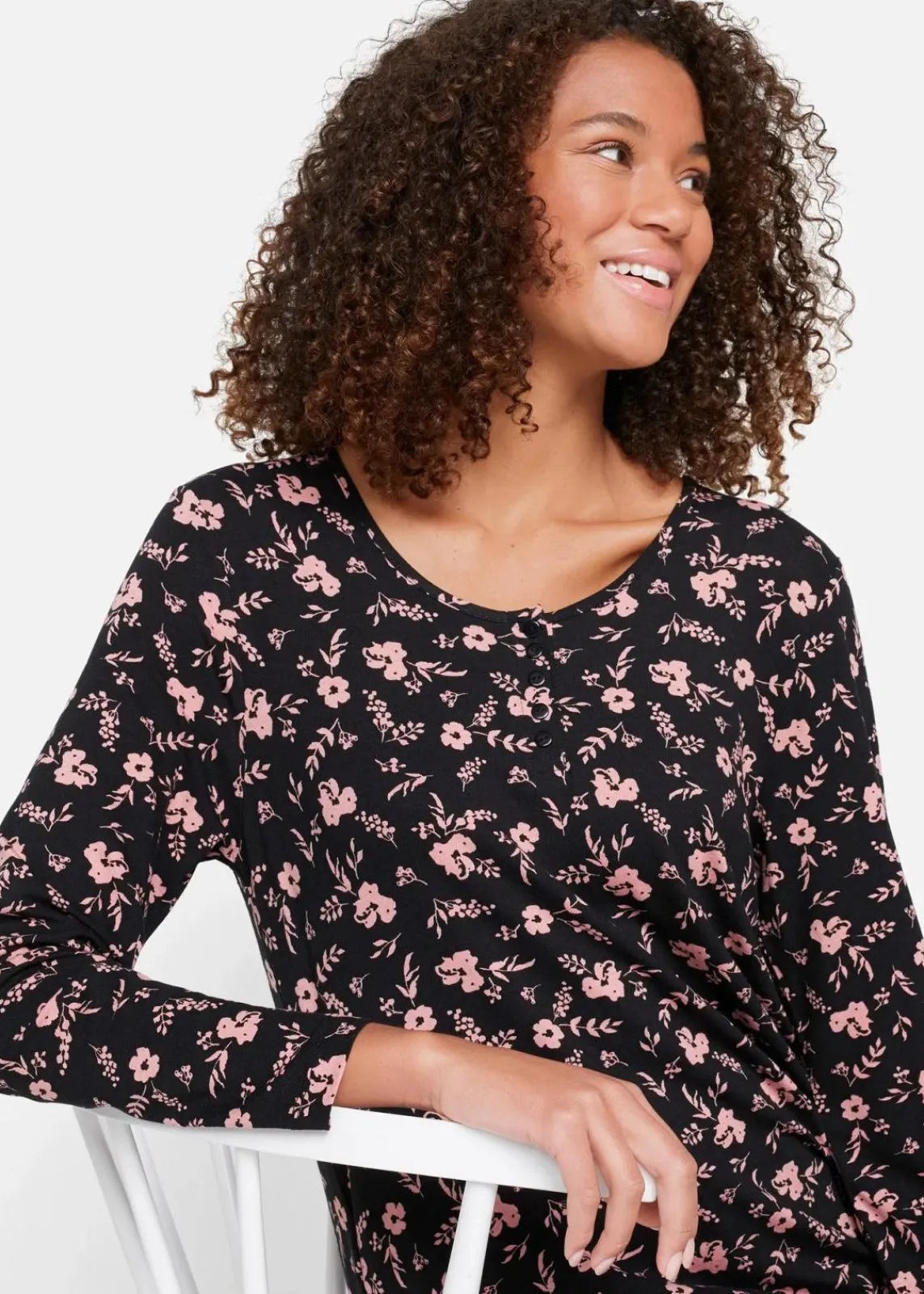bonprix Shirts & Tops^Lange Shirt-Tunika aus Viskose-Mischung schwarz/antikrosa geblümt