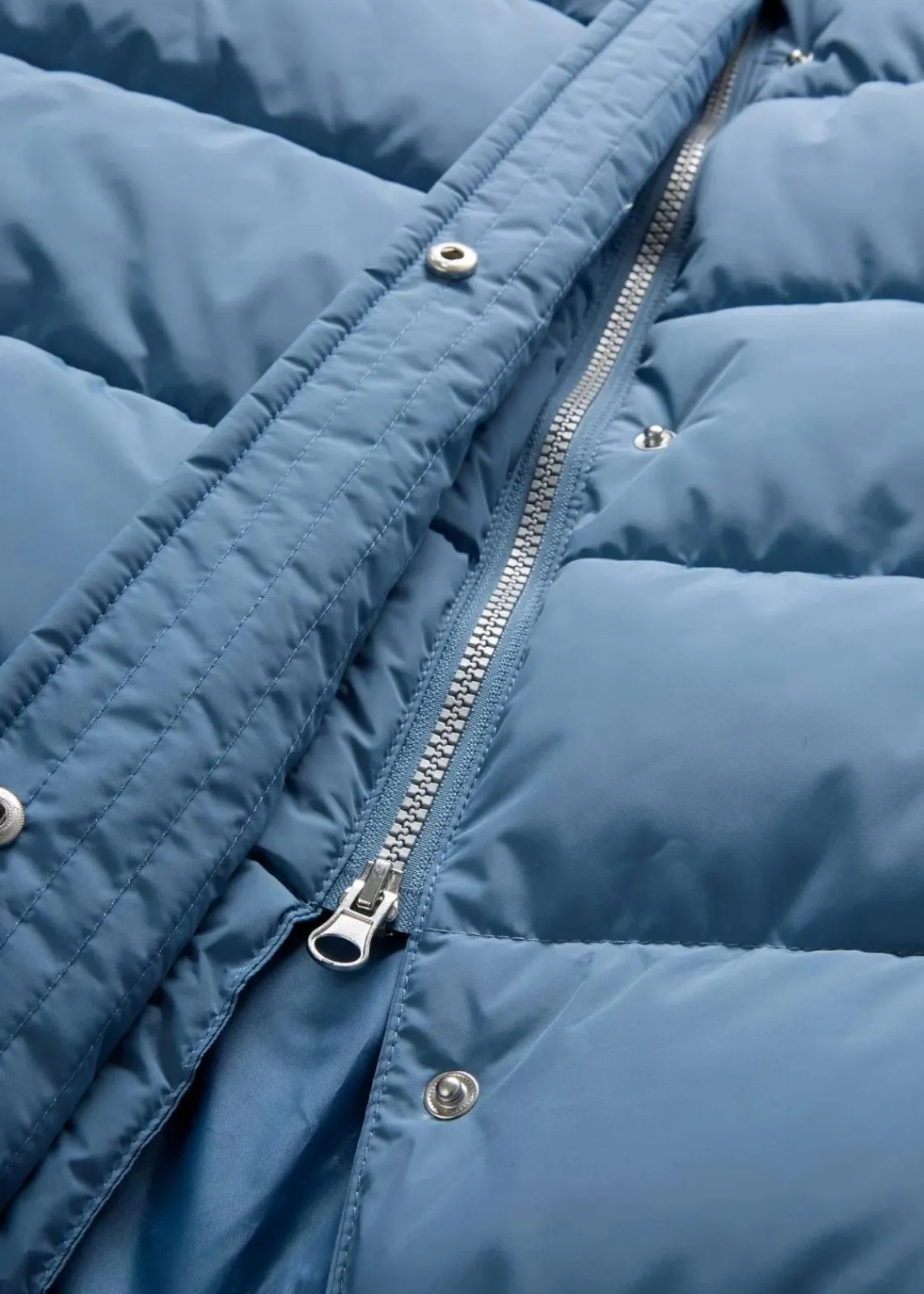 bonprix Jacken & Mäntel|Bekleidung·Hosen^Langer Stepp-Mantel mit Kapuze wellenblau