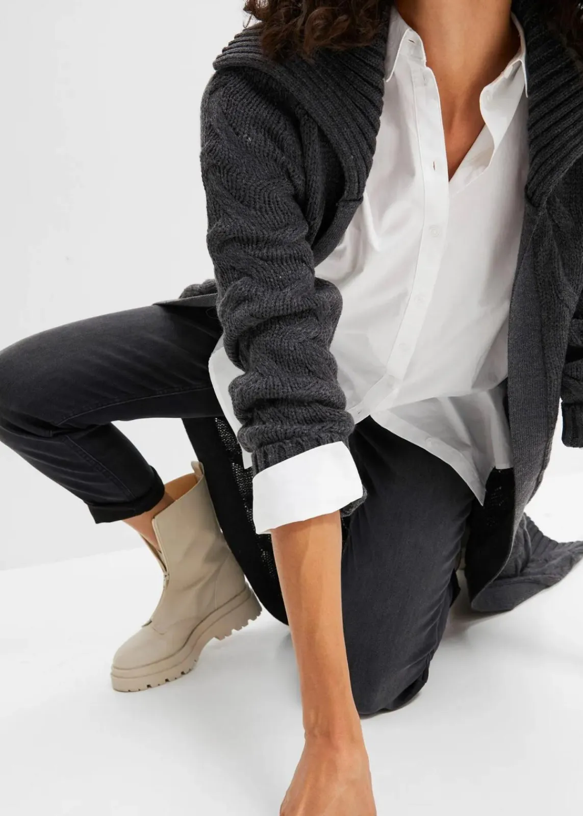 bonprix Bekleidung·Umstandsmode|Pullover & Strickjacken^Langer Strickmantel aus Zopfstrick anthrazit meliert