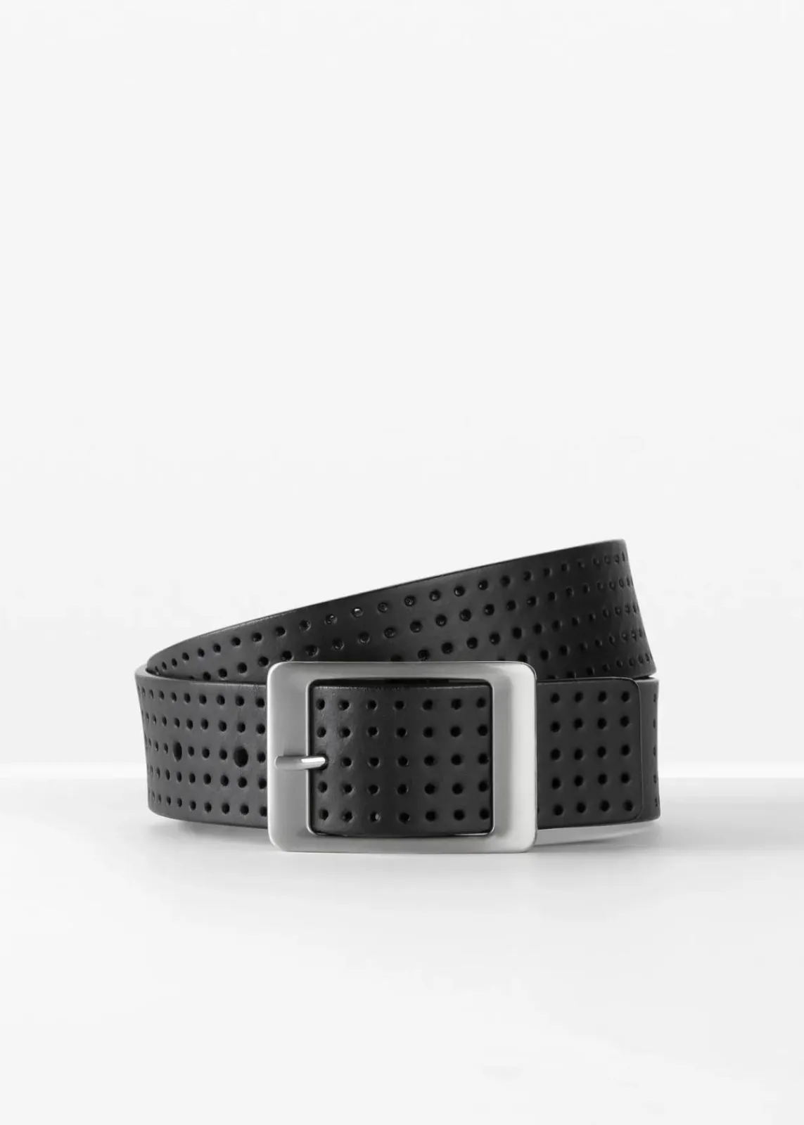 bonprix Große Größen|Accessoires^Ledergürtel mit Lochmuster schwarz