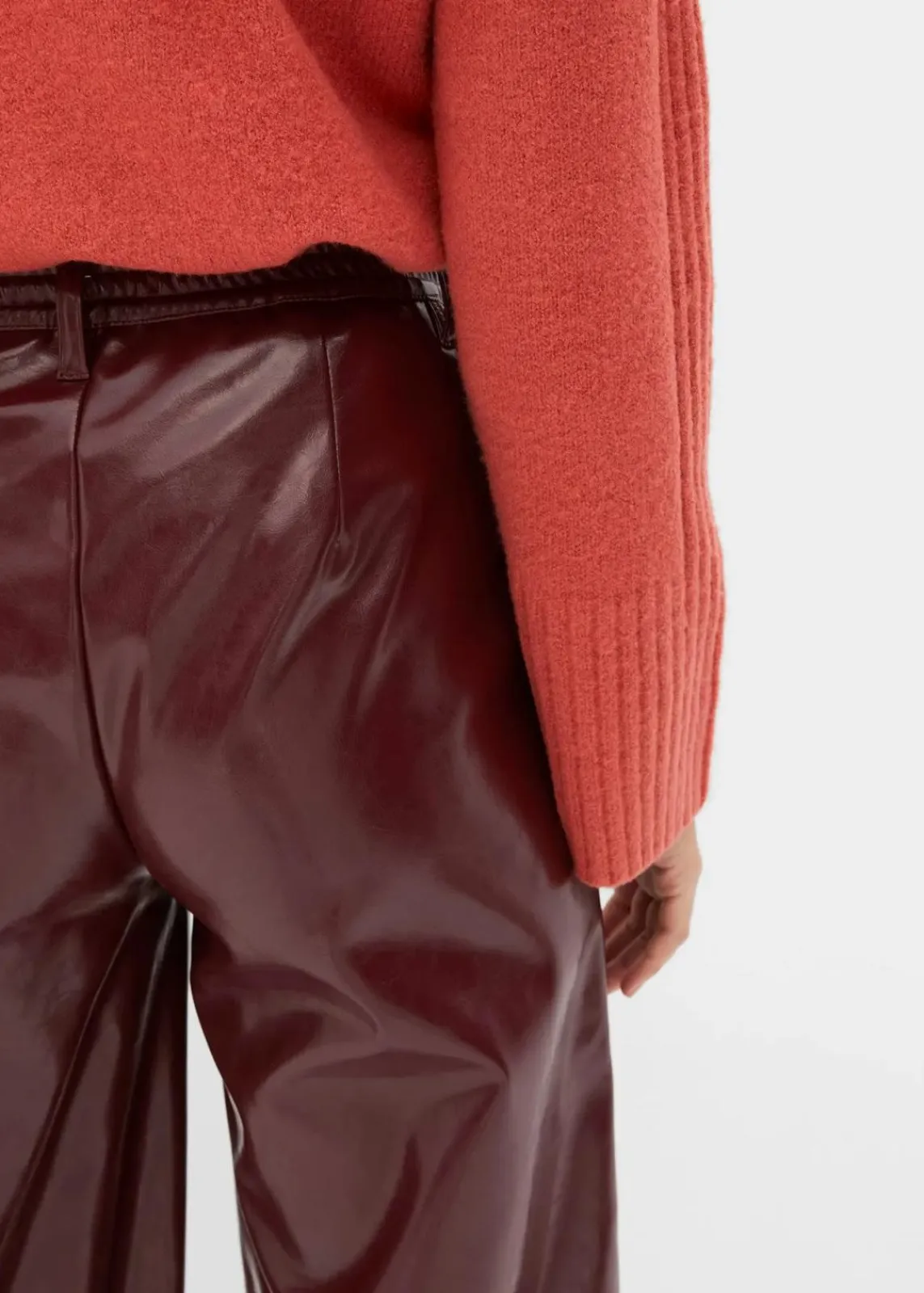 bonprix Bekleidung·Kleider|Hosen^Lederimitat-Hose rubinrot