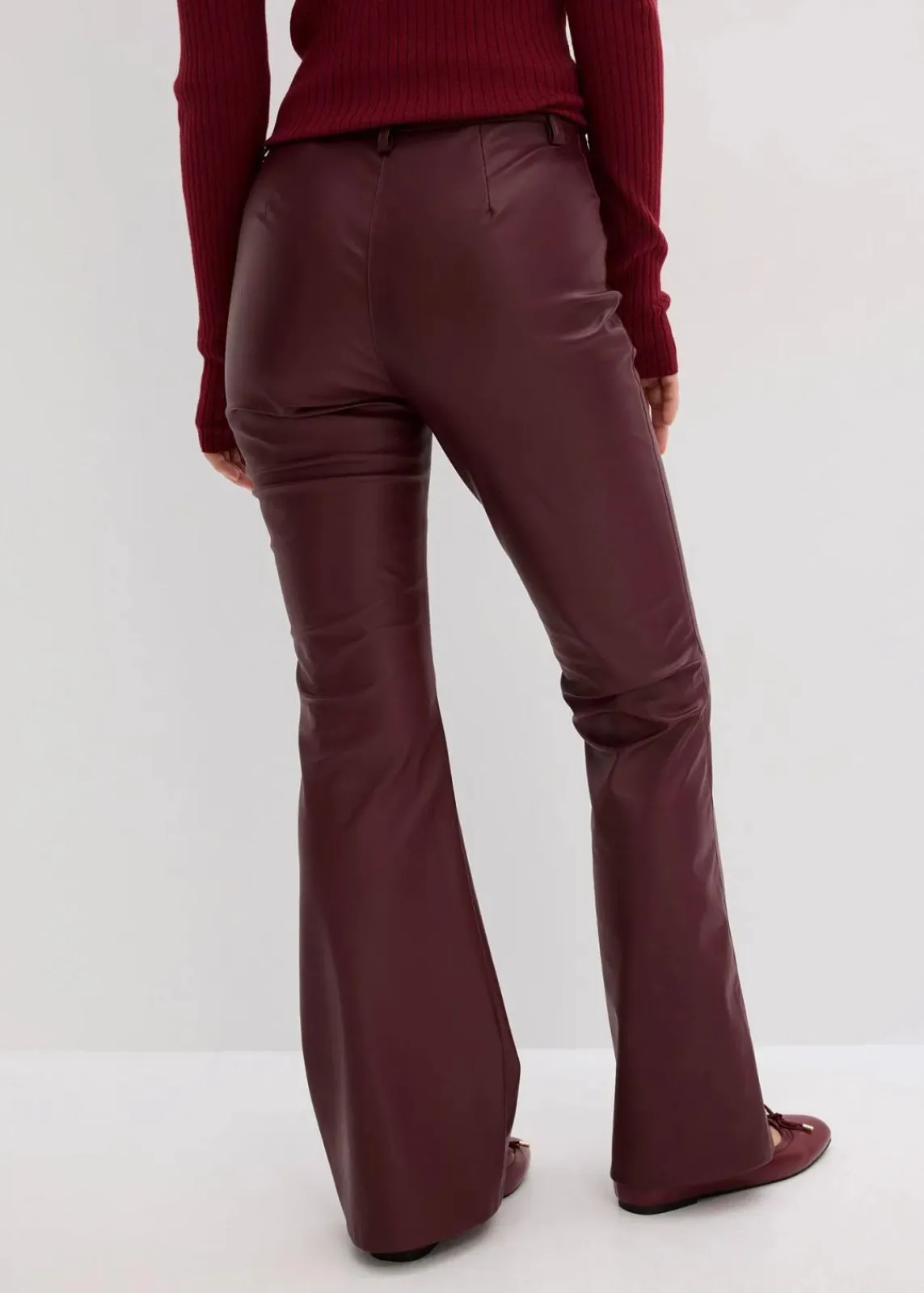 bonprix Bekleidung·Kleider|Hosen^Lederimitat-Hose dunkelbeere