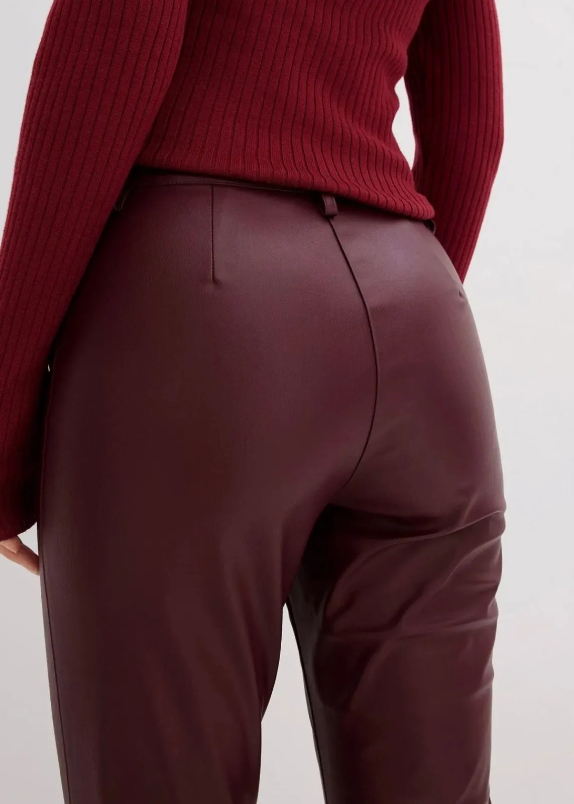 bonprix Bekleidung·Kleider|Hosen^Lederimitat-Hose dunkelbeere