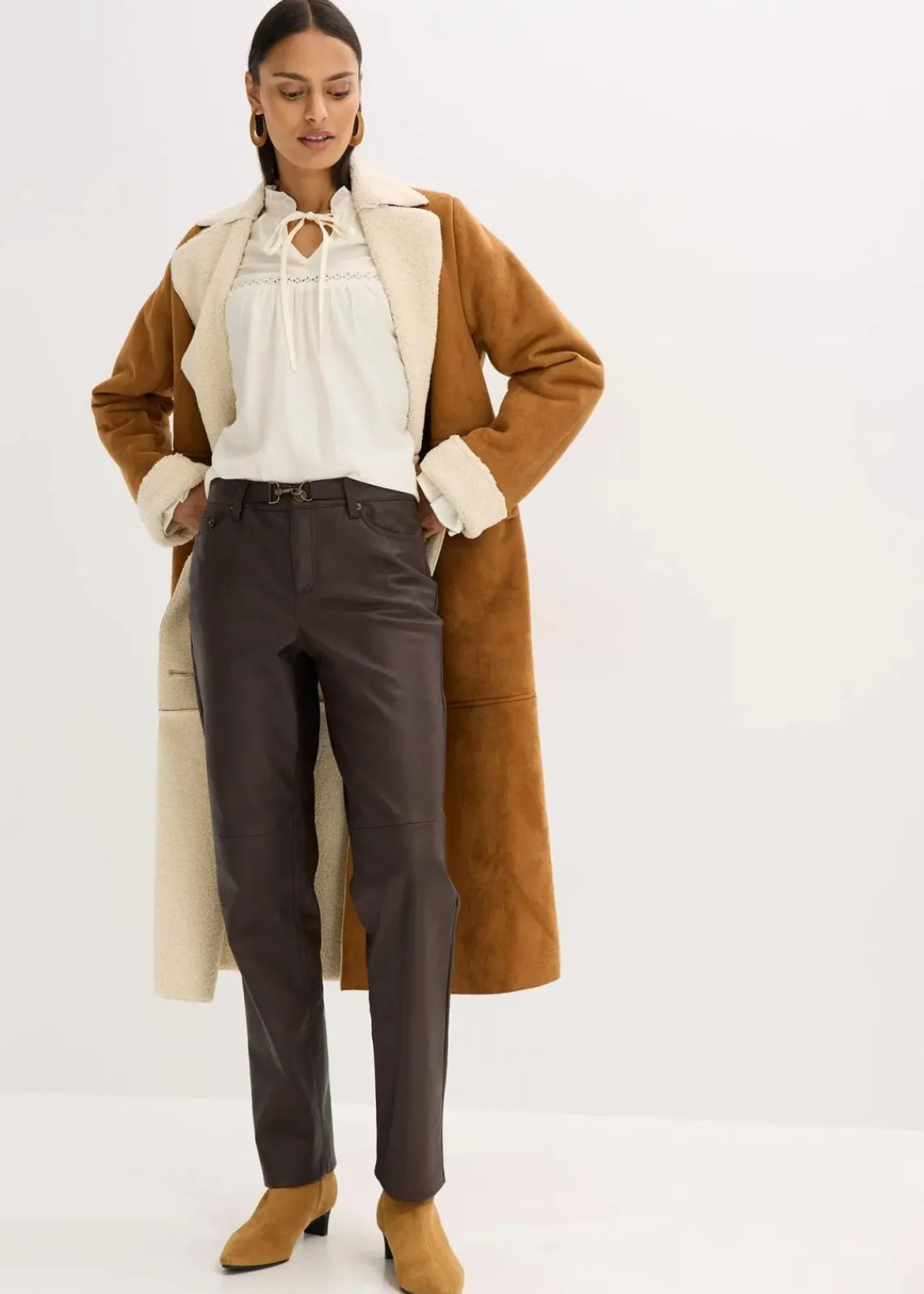 bonprix Hosen^Lederimitat-Hose im Used-Look dunkelbraun