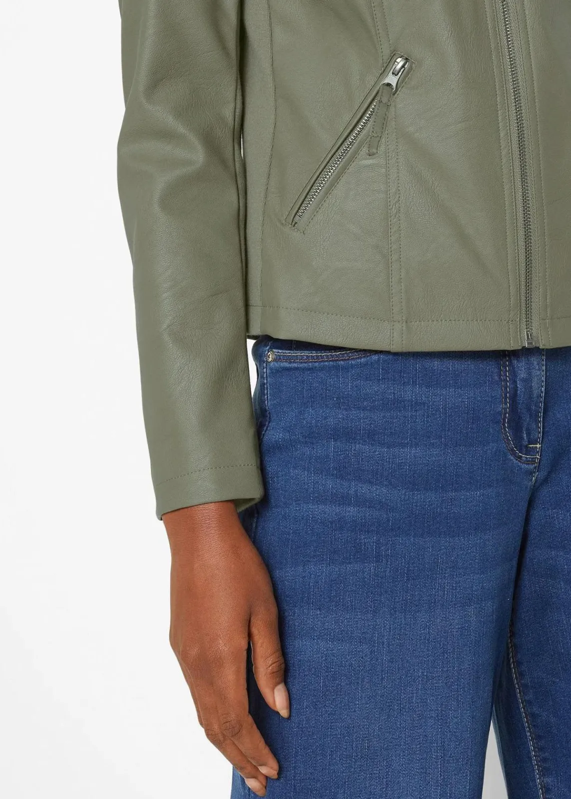 bonprix Bekleidung·Hosen|Jacken & Mäntel^Lederimitat-Jacke aus reiner Viskose oliv
