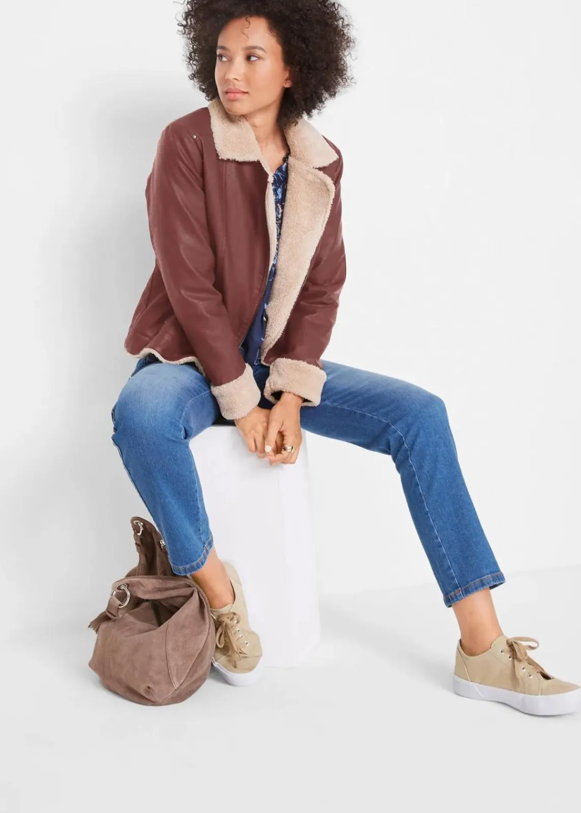 bonprix Bekleidung·Hosen|Jacken & Mäntel^Lederimitat-Jacke, gefüttert kaffeebraun