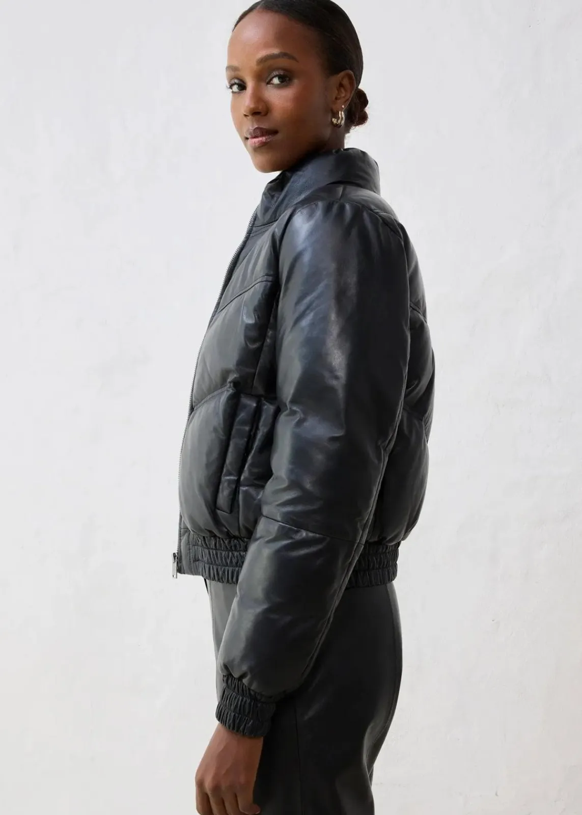 bonprix Bekleidung·Hosen|Premium^Leder-Steppjacke aus Lammnappa schwarz