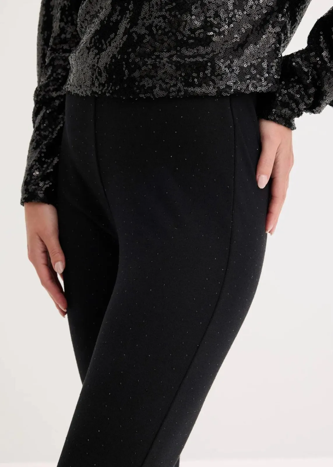 bonprix Bekleidung·Kleider|Nachhaltigere Materialien^Leggings aus bequemen Punto di Roma schwarz