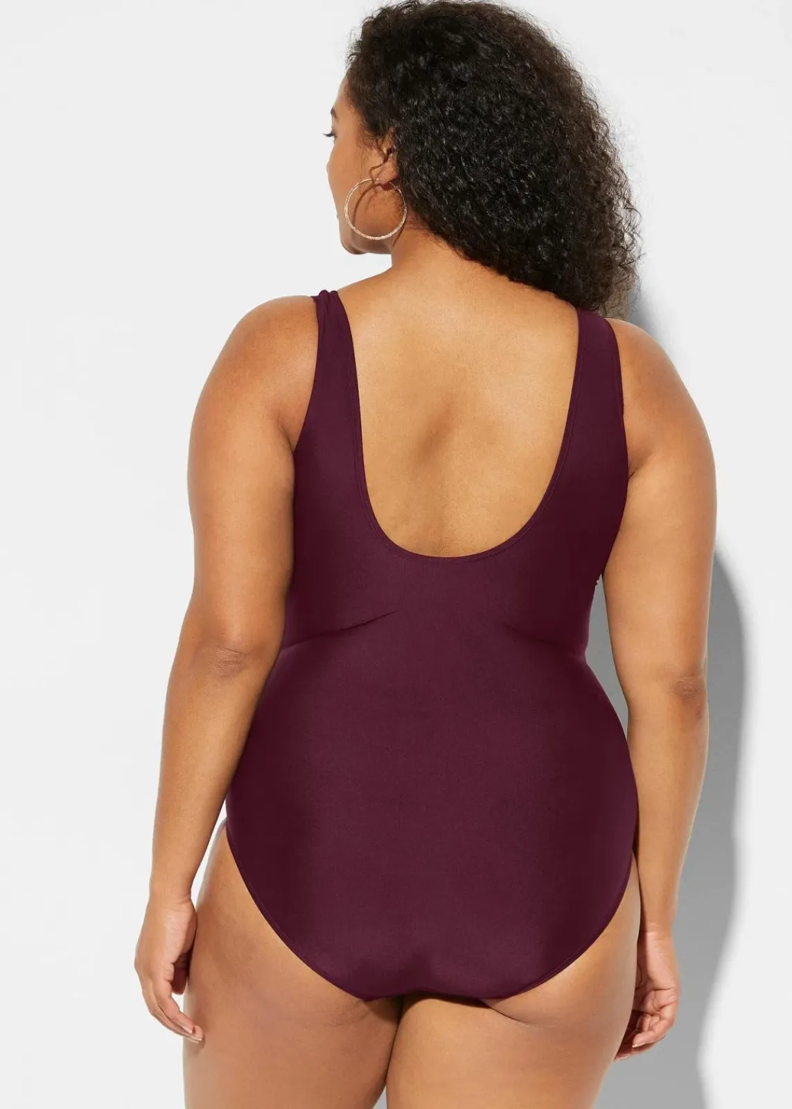 bonprix Nachhaltigere Materialien|Bademode·Badeanzüge^Light Shape-Badeanzug mit Zierfalten bordeaux