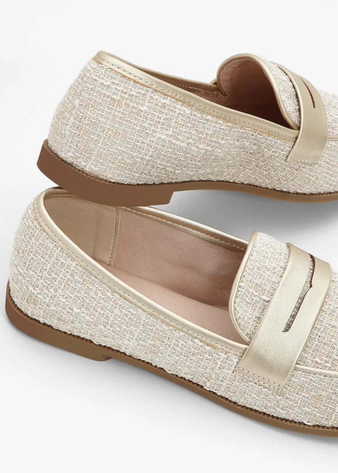 bonprix Slipper & Halbschuhe|Loafer^Loafer mit Metallic-Details beige/champagner