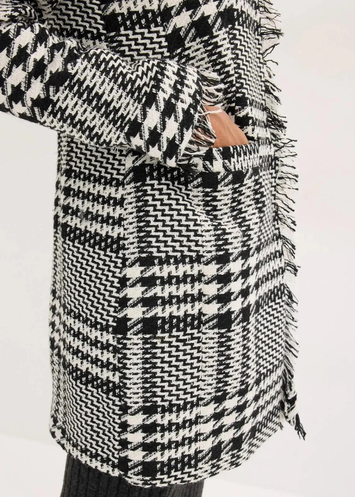 bonprix Blazer|Bekleidung·Basics^Longblazer aus Bouclé schwarz/wollweiß kariert