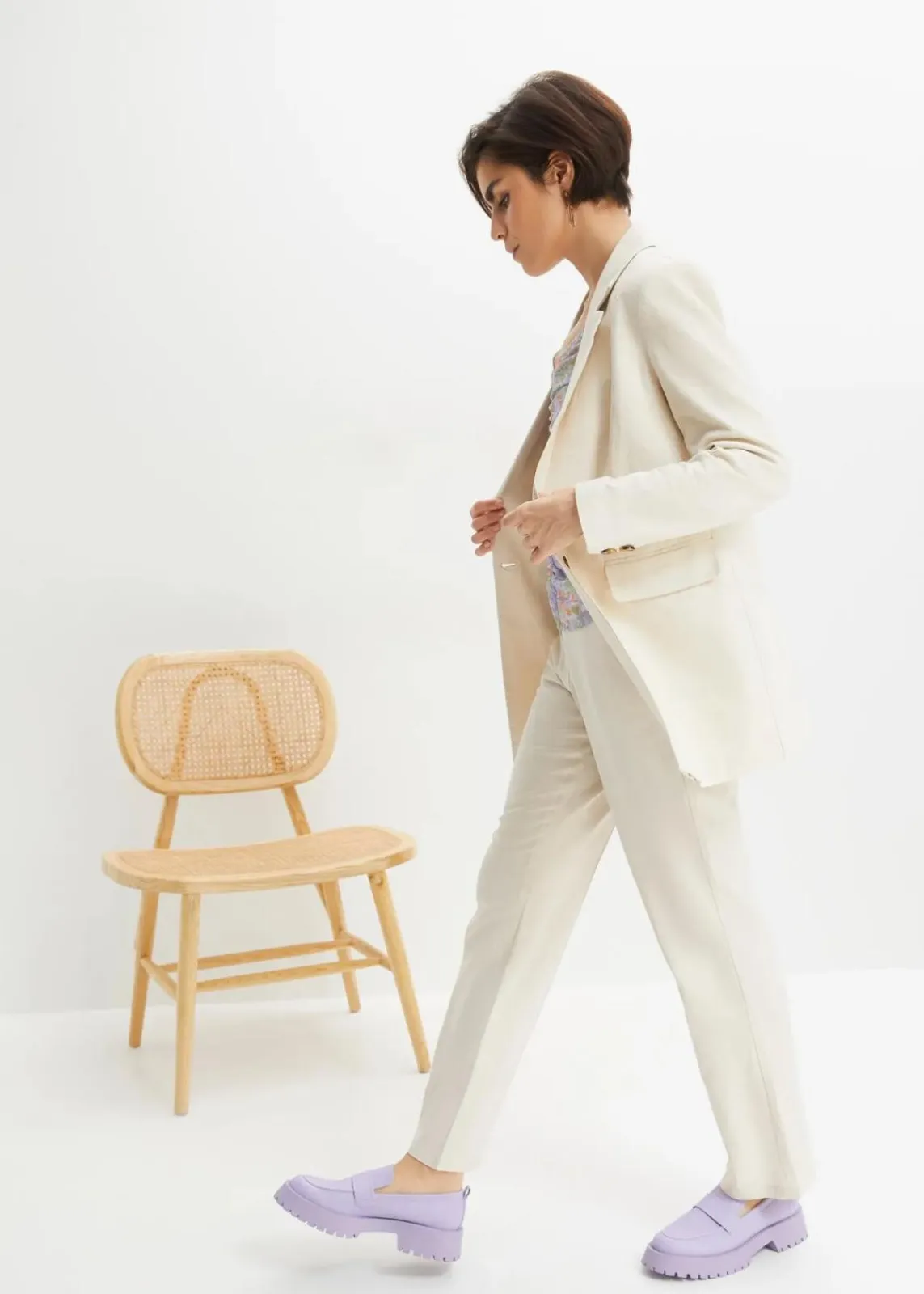 bonprix Bekleidung·Basics|Blazer^Longblazer aus Leinen-Viskose-Mix kieselbeige