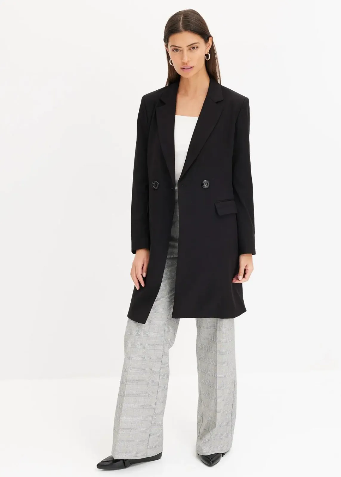 bonprix Jacken & Mäntel|Nachhaltigere Materialien^Longblazer mit V-Ausschnitt, langarm schwarz