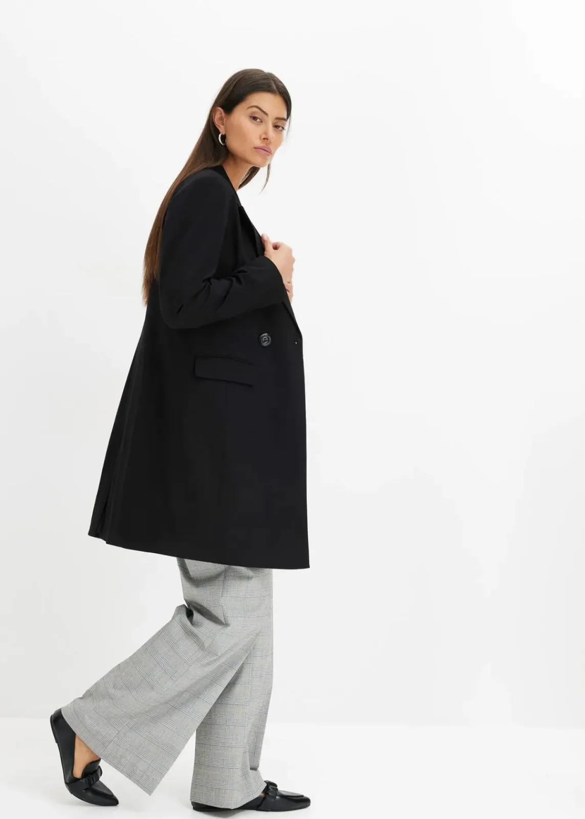 bonprix Jacken & Mäntel|Nachhaltigere Materialien^Longblazer mit V-Ausschnitt, langarm schwarz
