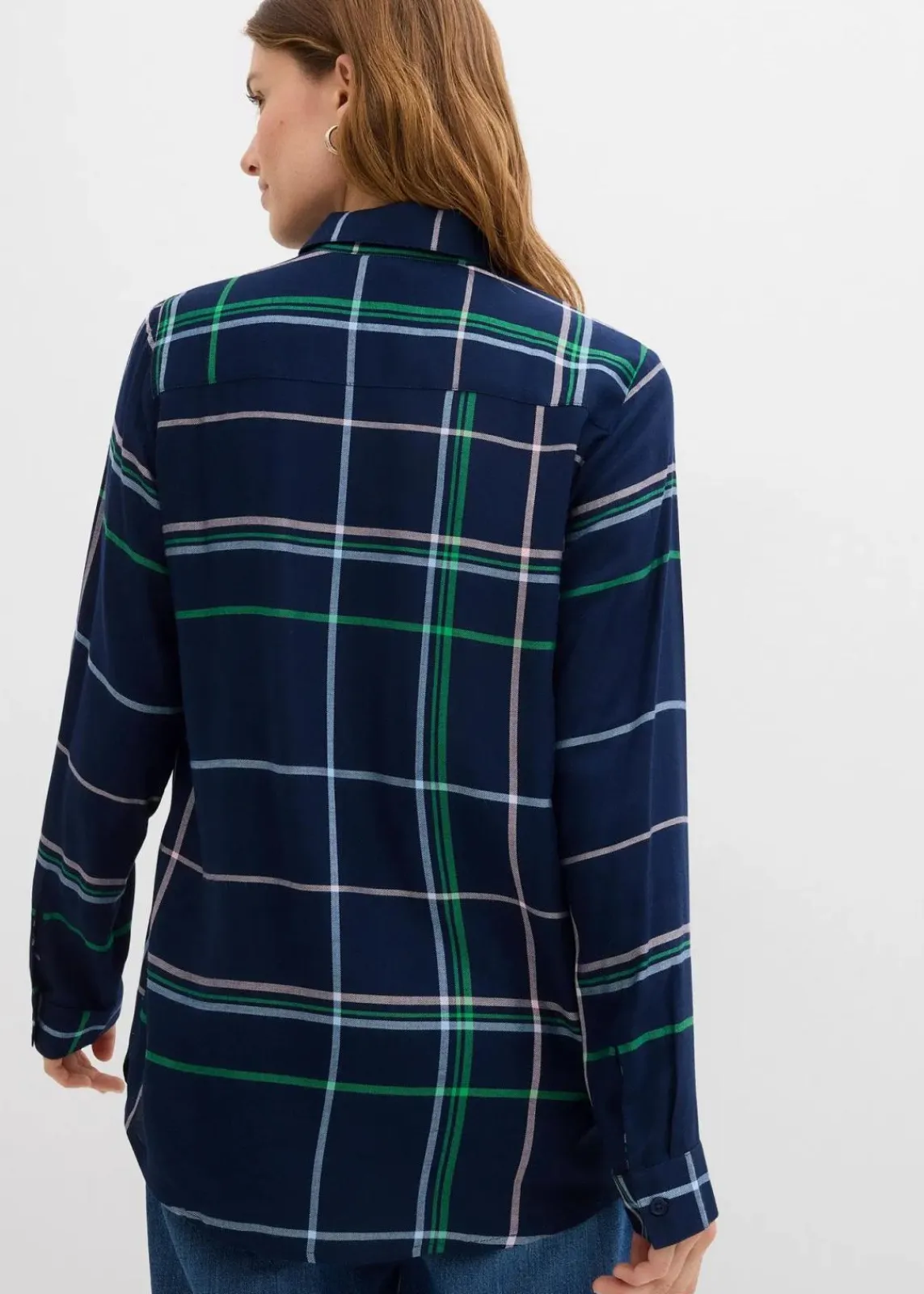 bonprix Bekleidung·Jacken & Mäntel|Blusen & Tuniken^Longbluse aus fließender Viskose dunkelblau kariert