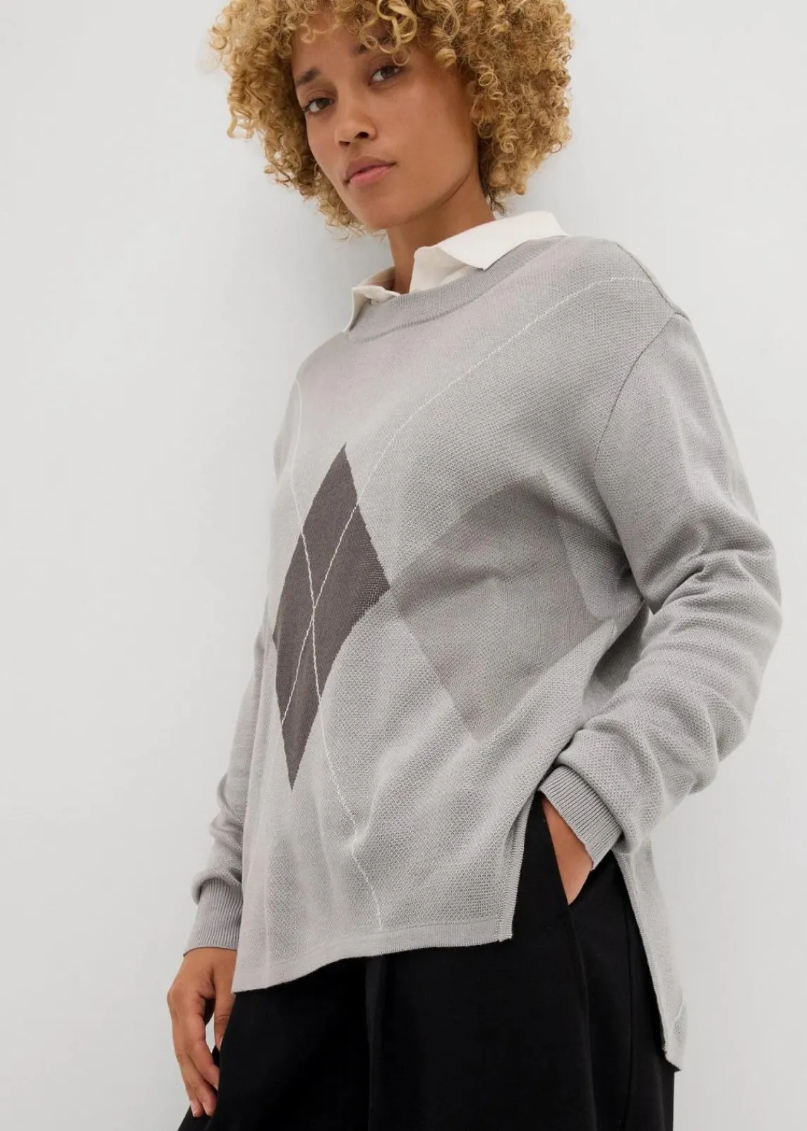 bonprix Bekleidung·Umstandsmode|Bekleidung·Jeans^Longpullover hellgrau meliert kariert