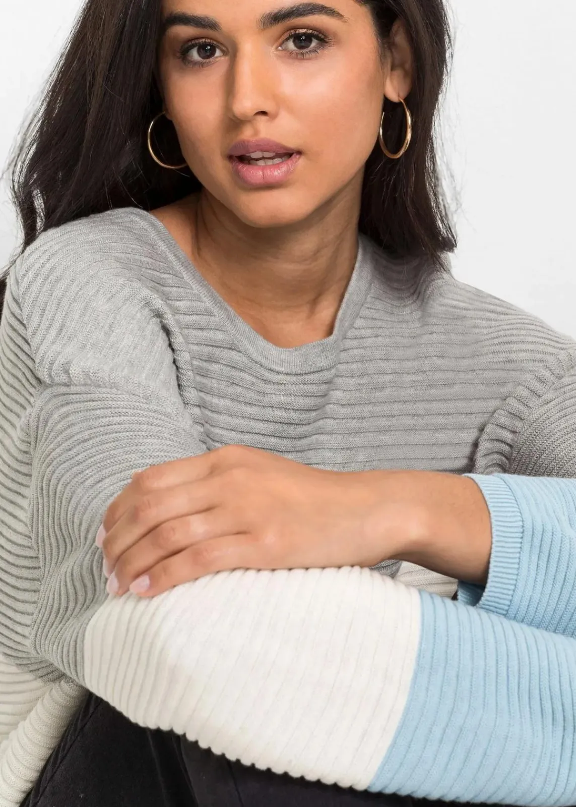 bonprix Bekleidung·Umstandsmode|Bekleidung·Jeans^Longpullover mit Rippmuster hellgrau meliert/wollweiß/eisblau gestreift