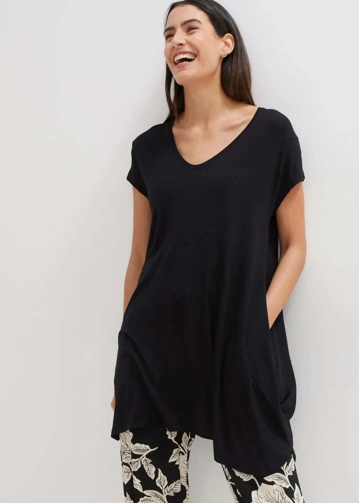 bonprix Shirts & Tops^Longshirt schwarz