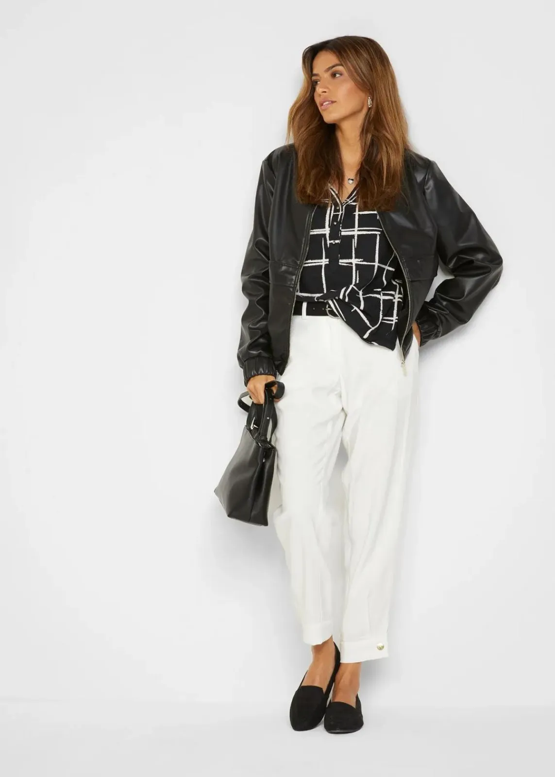 bonprix Shirts & Tops^Longshirt schwarz/weiß