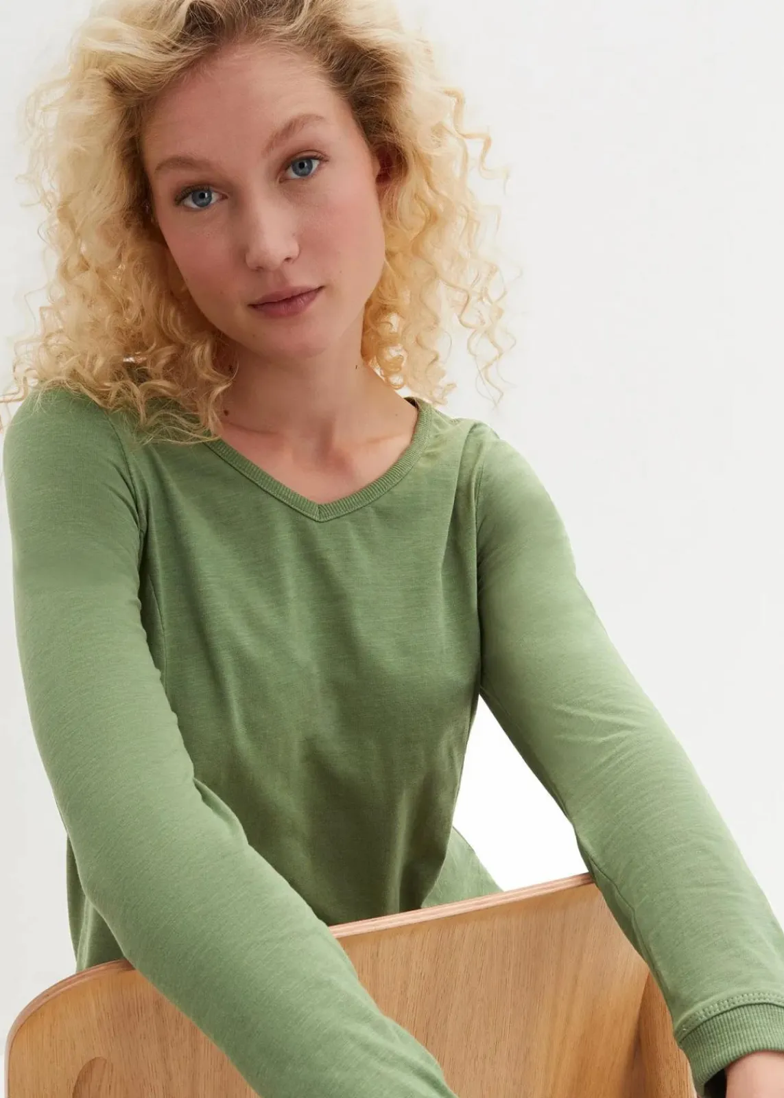 bonprix Shirts & Tops^Longshirt aus reiner Baumwolle farngrün