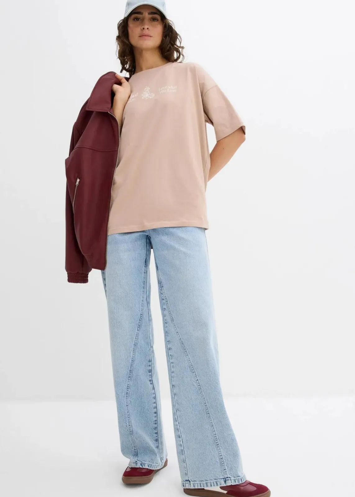 bonprix Shirts & Tops|Nachhaltigere Materialien^Longshirt aus reiner Bio-Baumwolle mandelbeige bedruckt