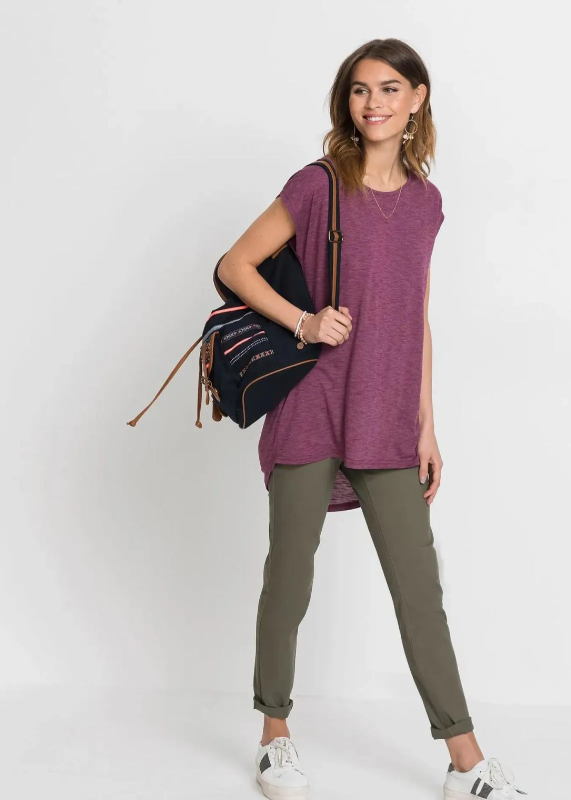 bonprix Shirts & Tops^Longshirt aus Viskose-Mischung beere multi